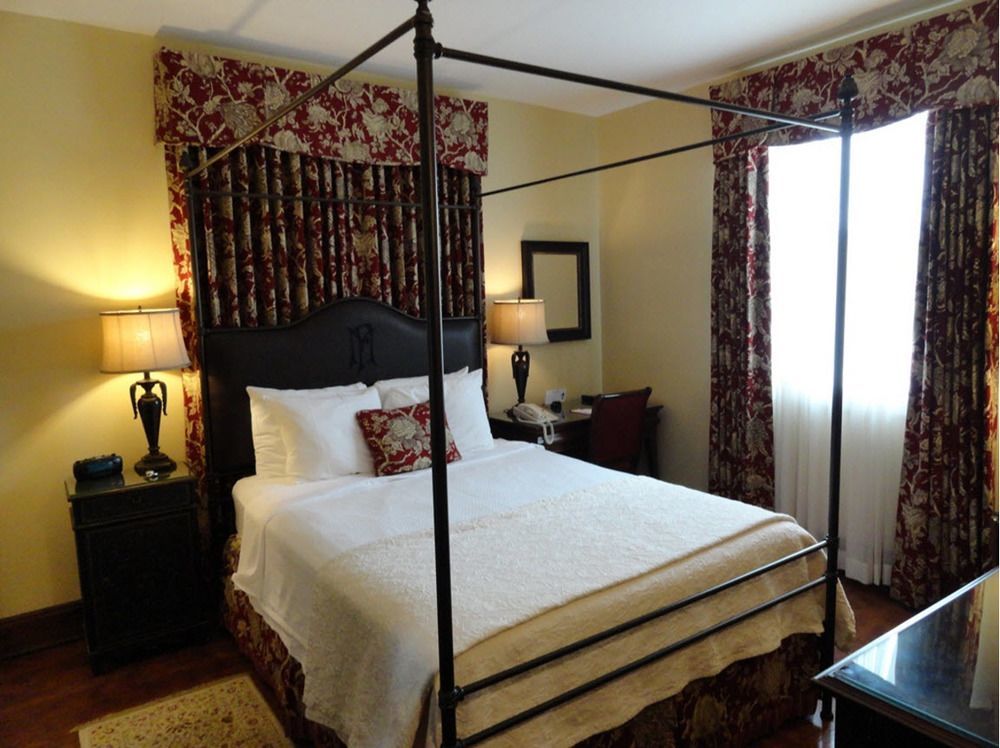 General Francis Marion Hotel Extérieur photo