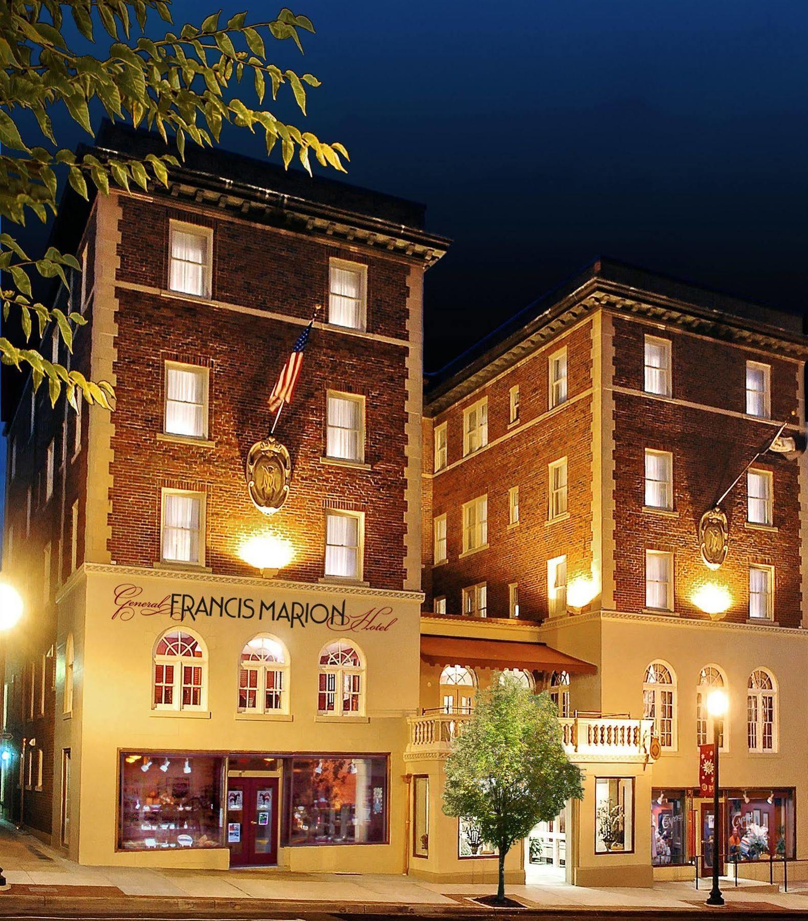 General Francis Marion Hotel Extérieur photo